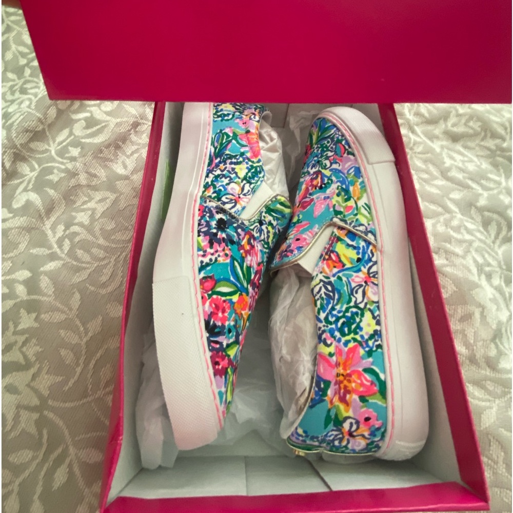 LILLY PULITZER Julie slip on Sneakers 8.5 NIB Shoes